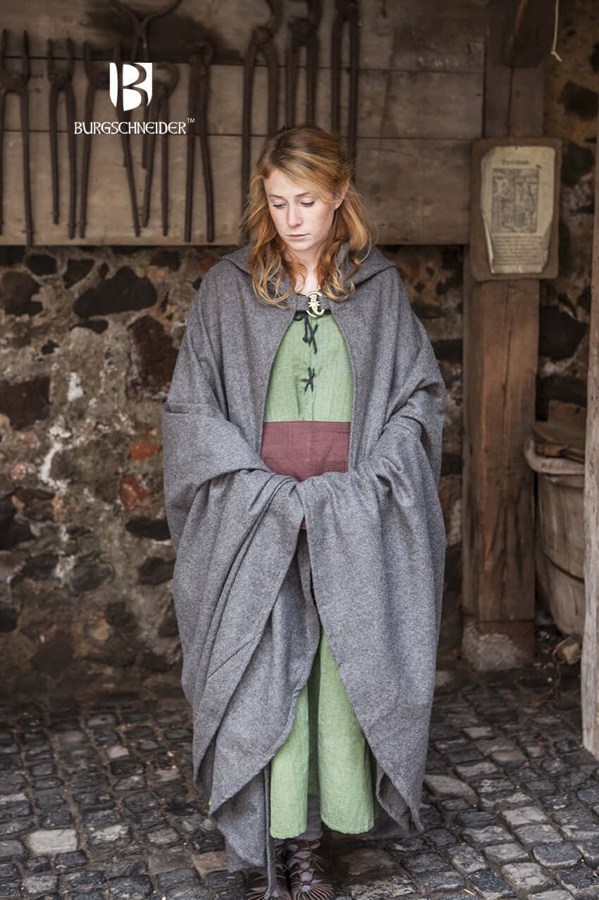 Wool Hooded Cloak Hibernus - Image 11