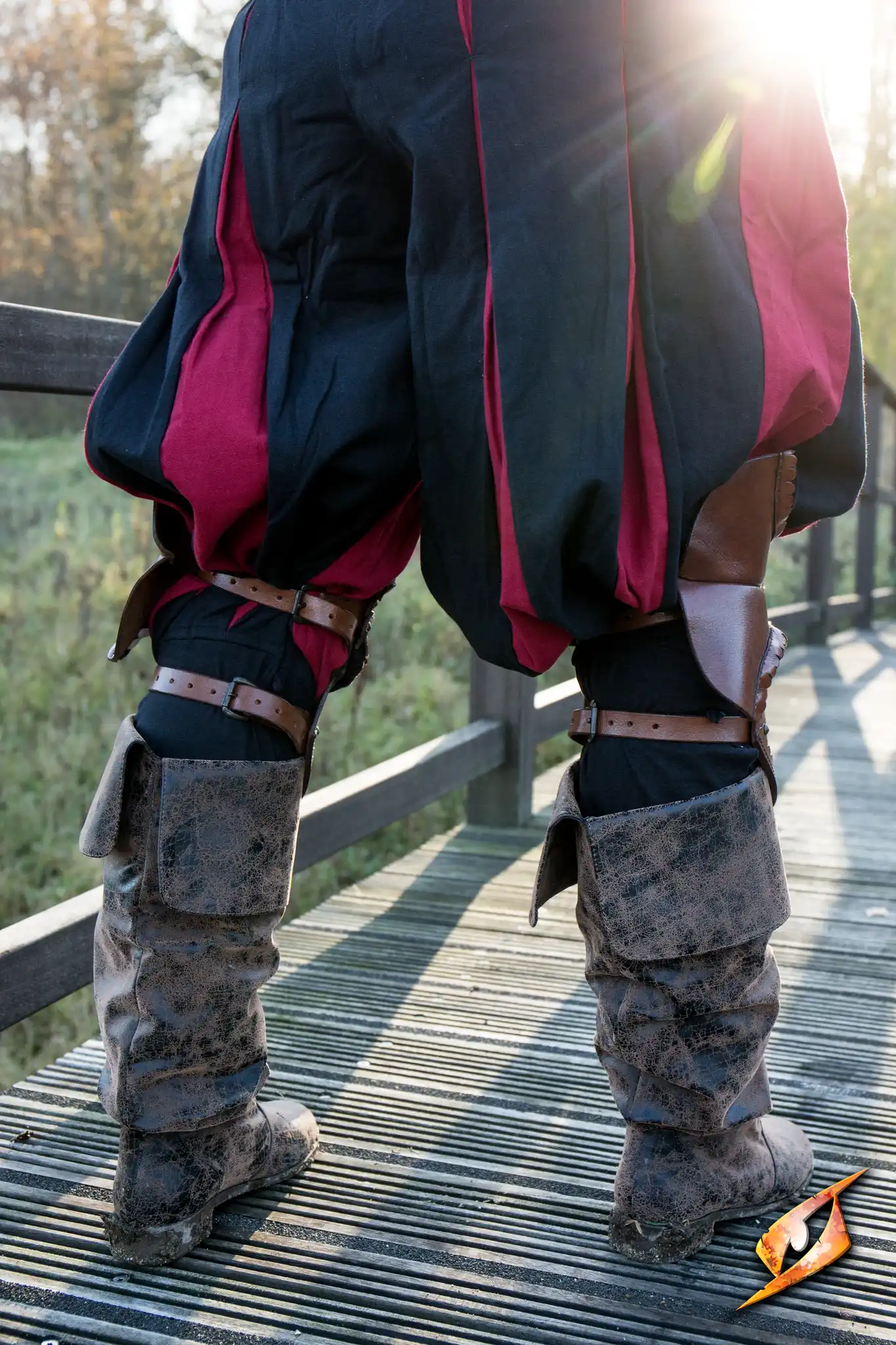 Noble Leather Poleyns - Image 3