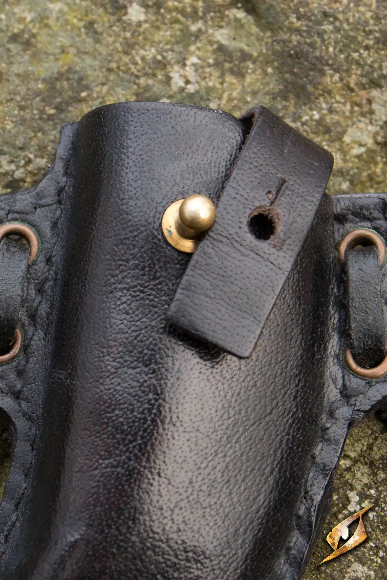 Skinner Knife & Holder - Image 10