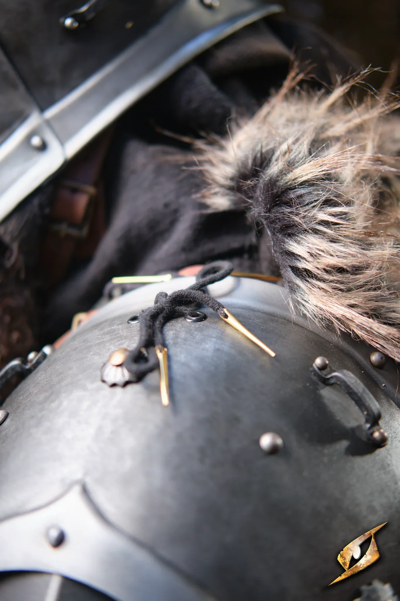 Marauder Pauldrons - Image 6