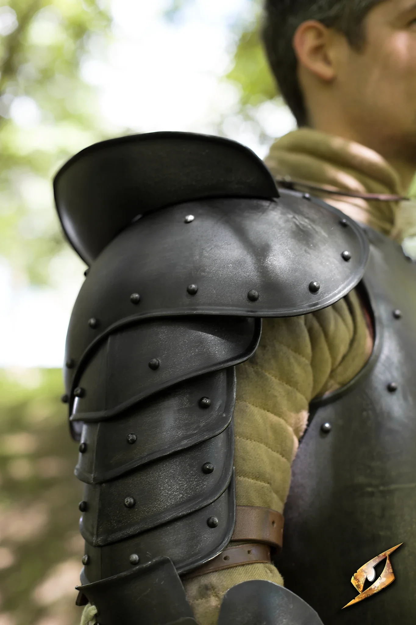 Shoulder Plates Giant Warrior - Image 3