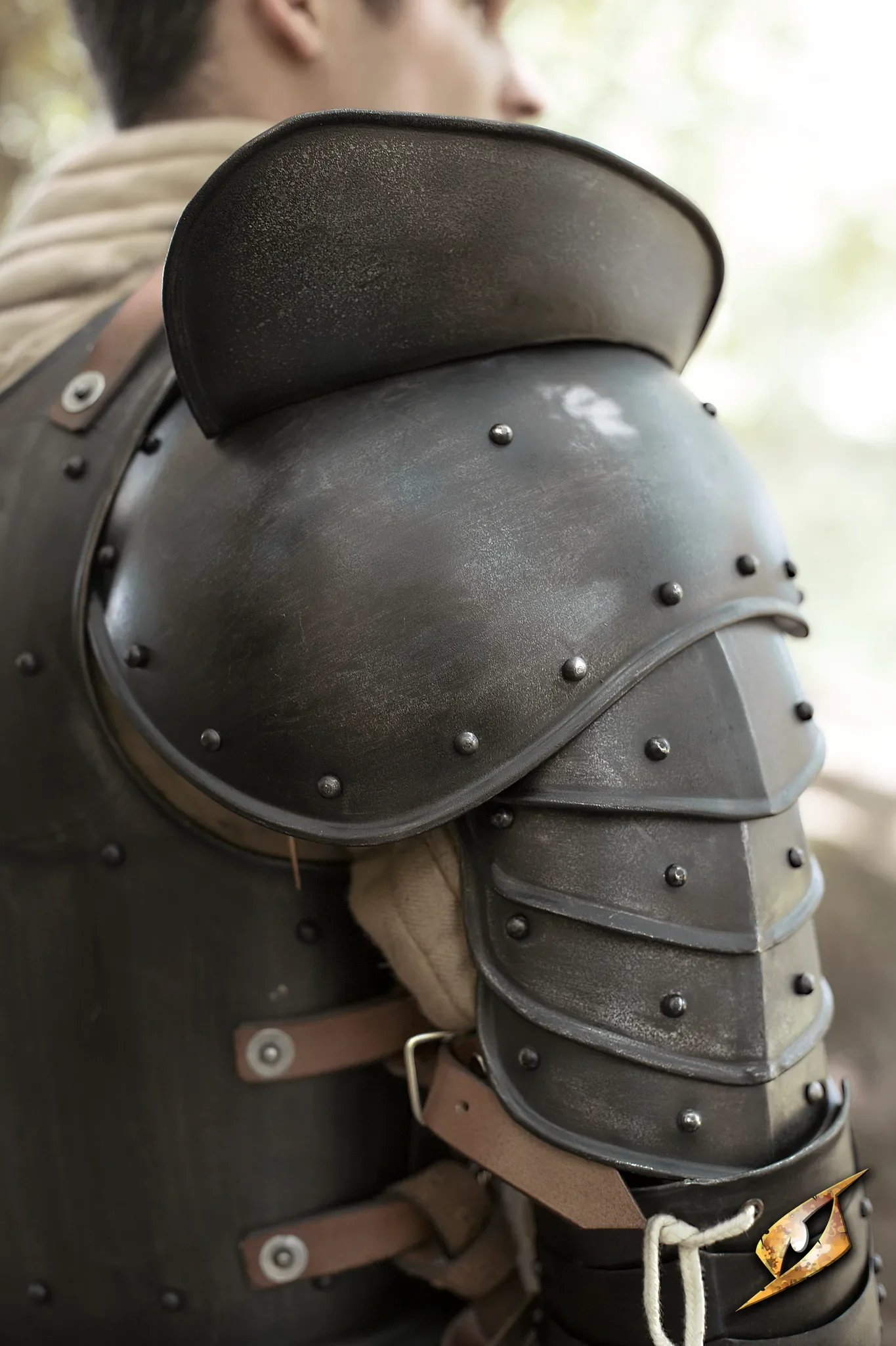 Shoulder Plates Giant Warrior - Image 4