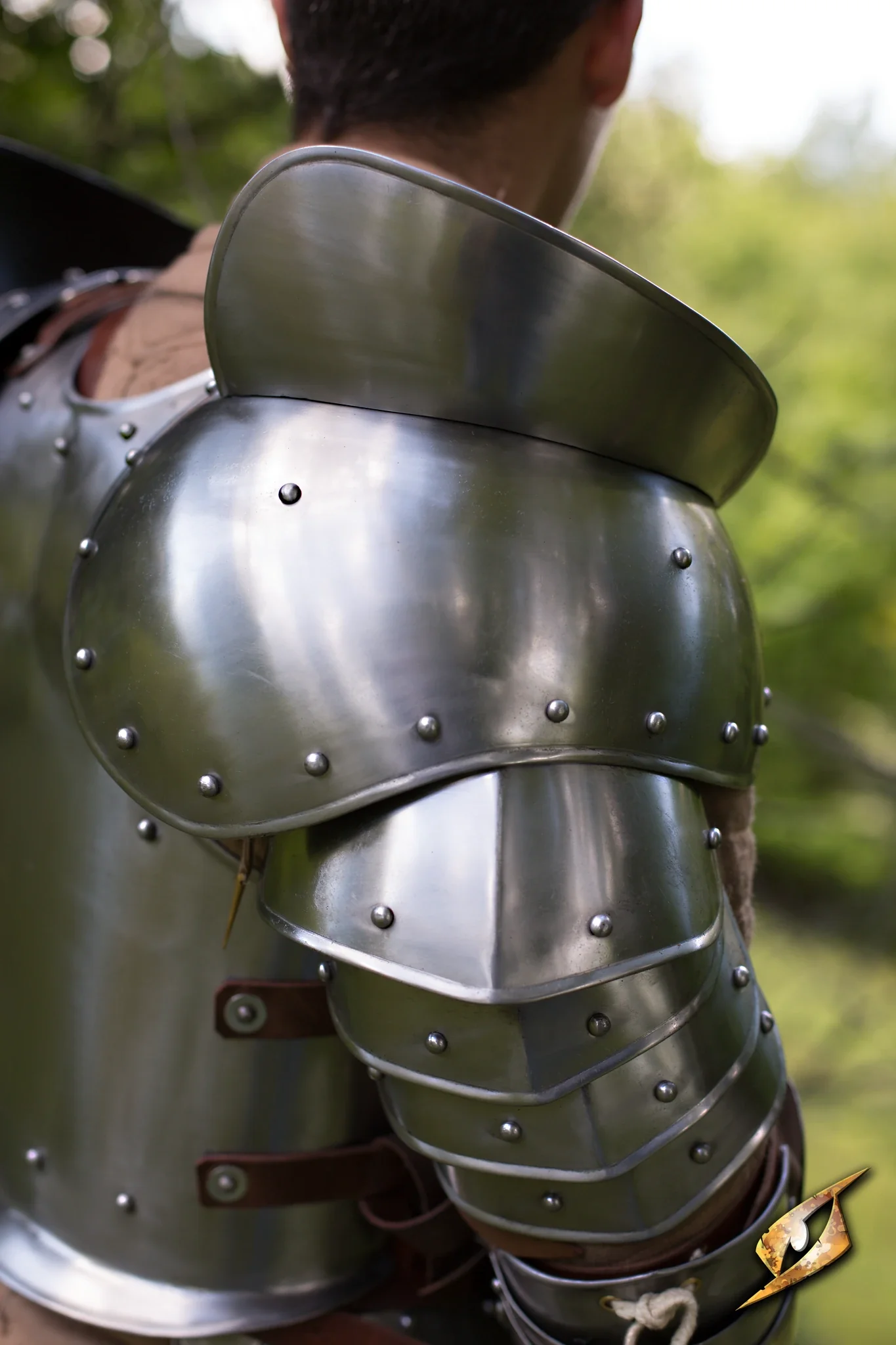 Shoulder Plates Giant Warrior - Image 6