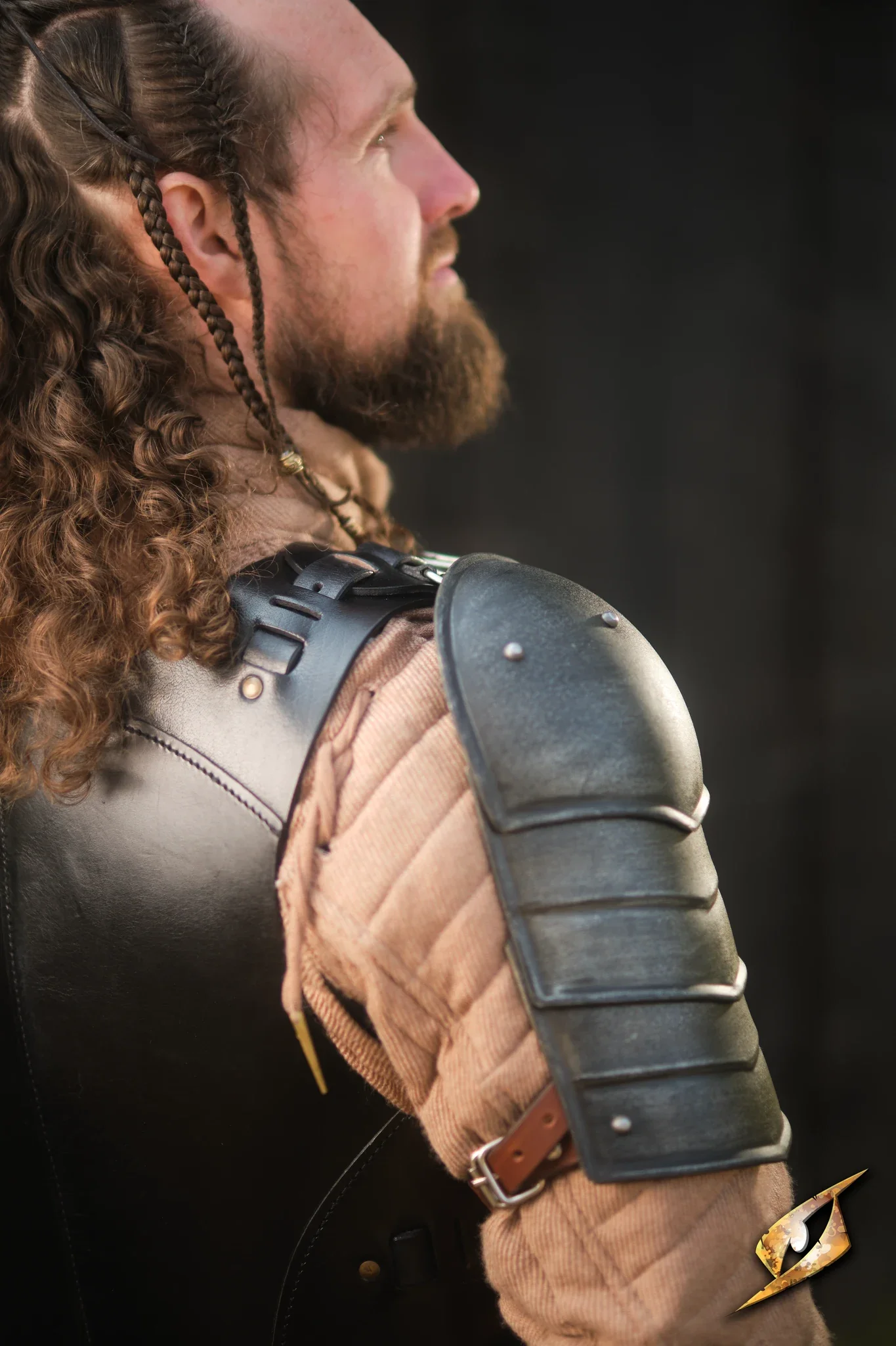 Shoulder Plate Mercenary - Image 5