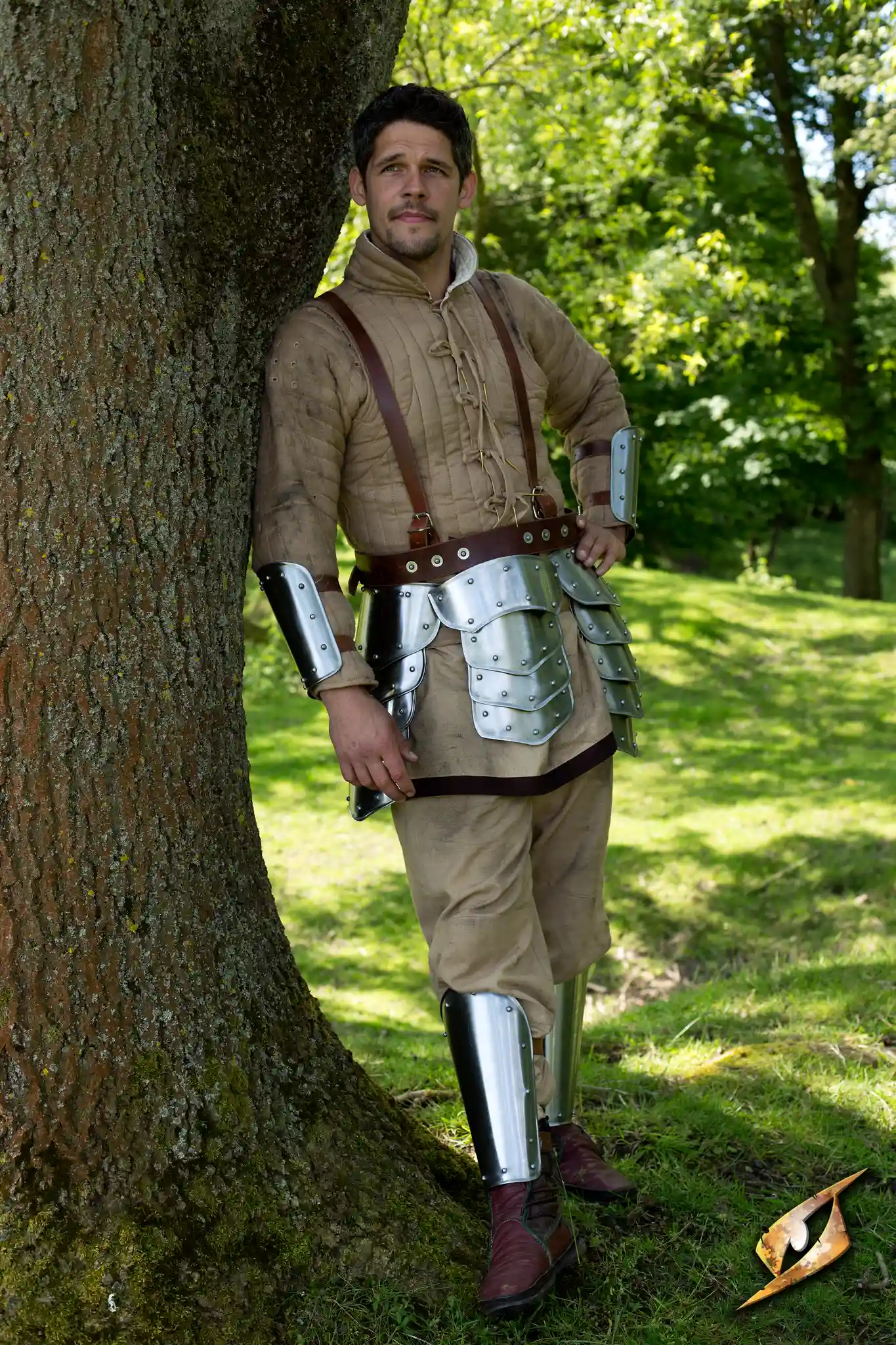 Upper Leg Warrior - Image 2