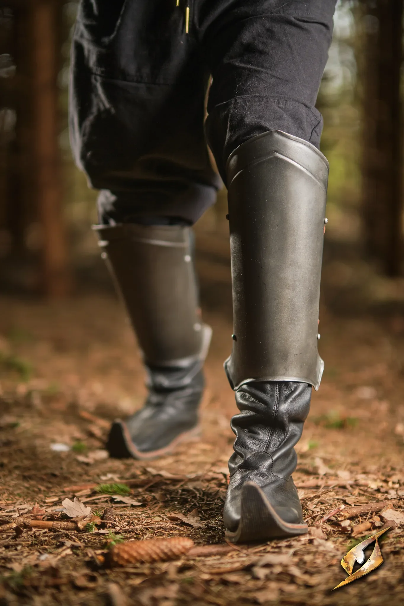 Scout Leg Guard - Image 12