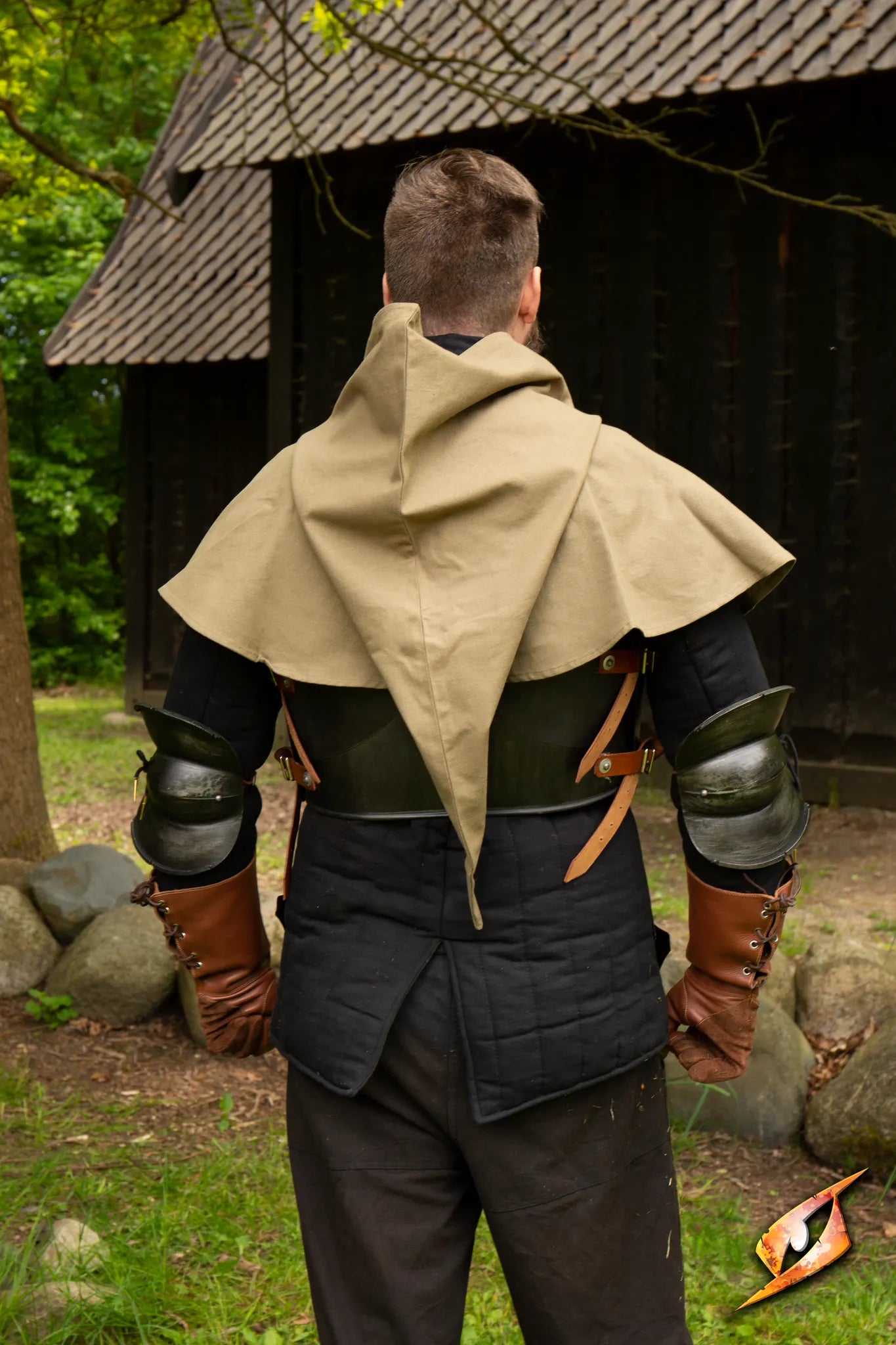 Hood Basic - Image 22