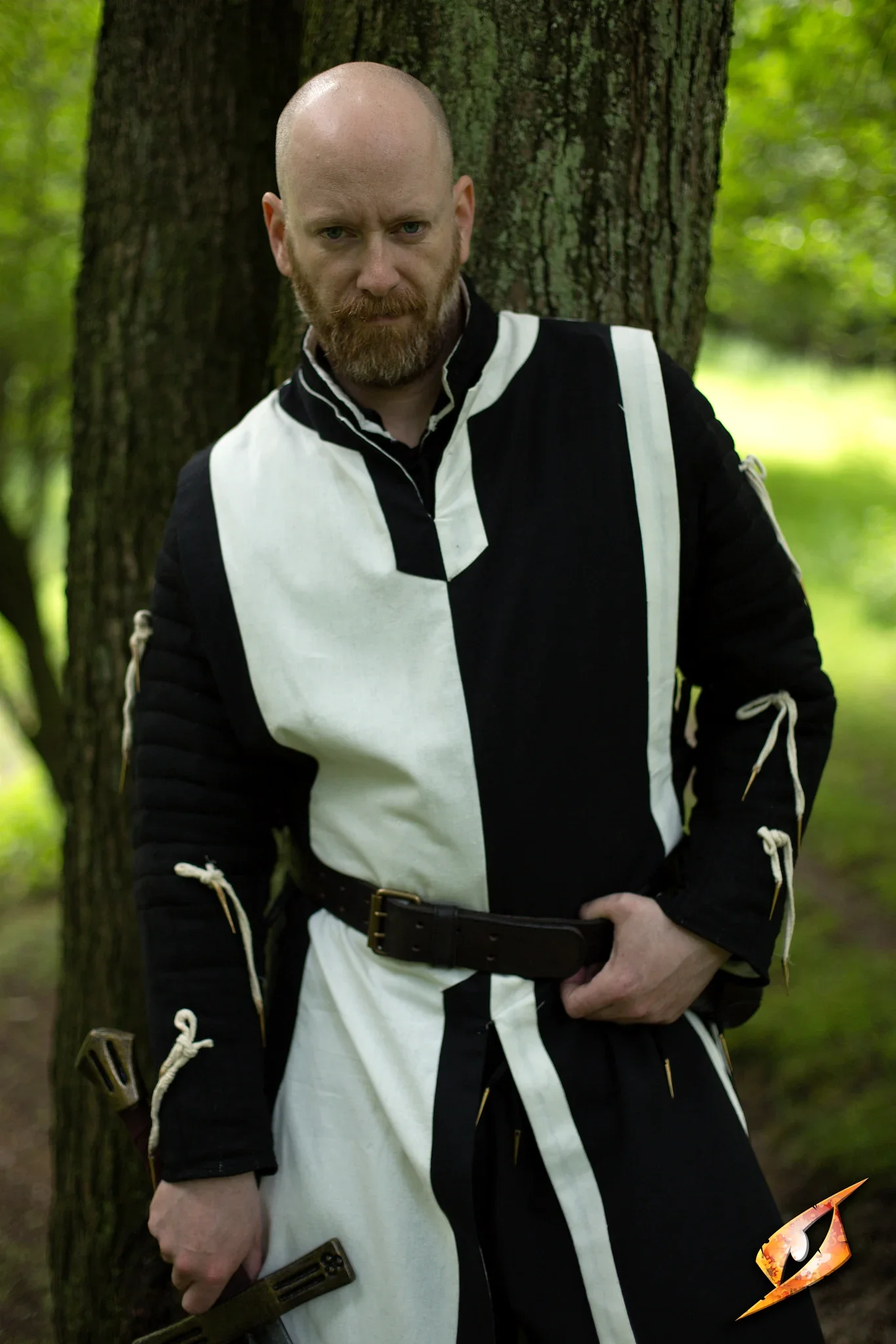Basic Tabard - Image 26