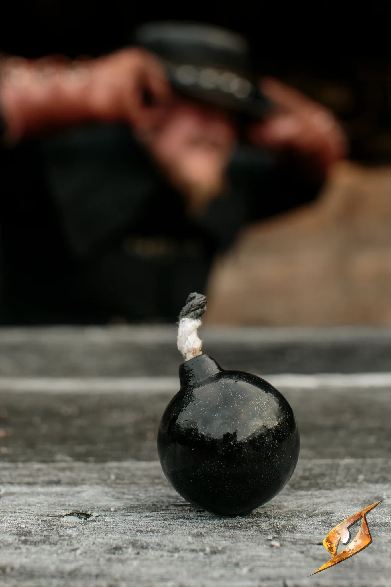Hand Bomb - Image 4