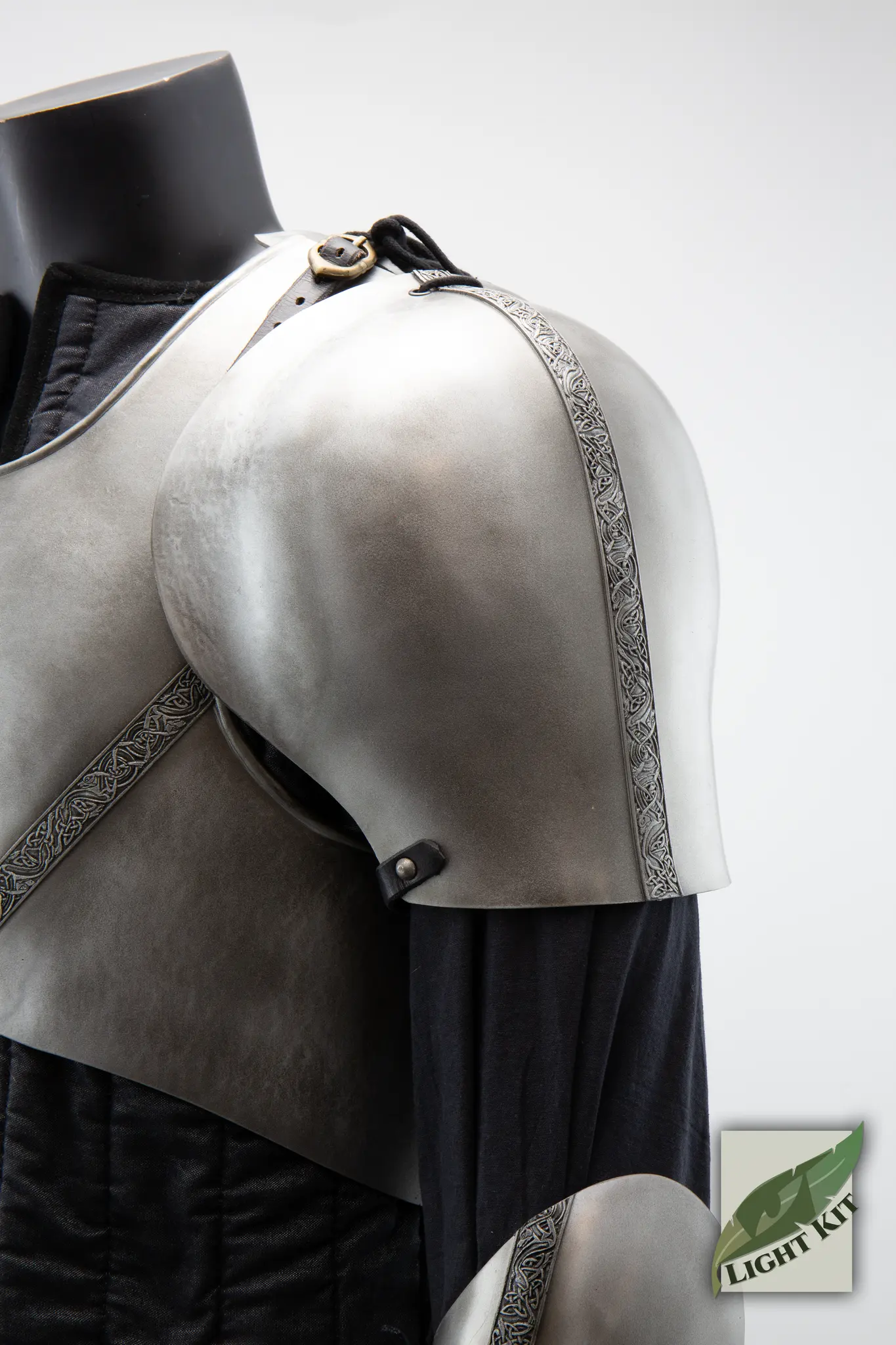Nordic Pauldrons - Image 3