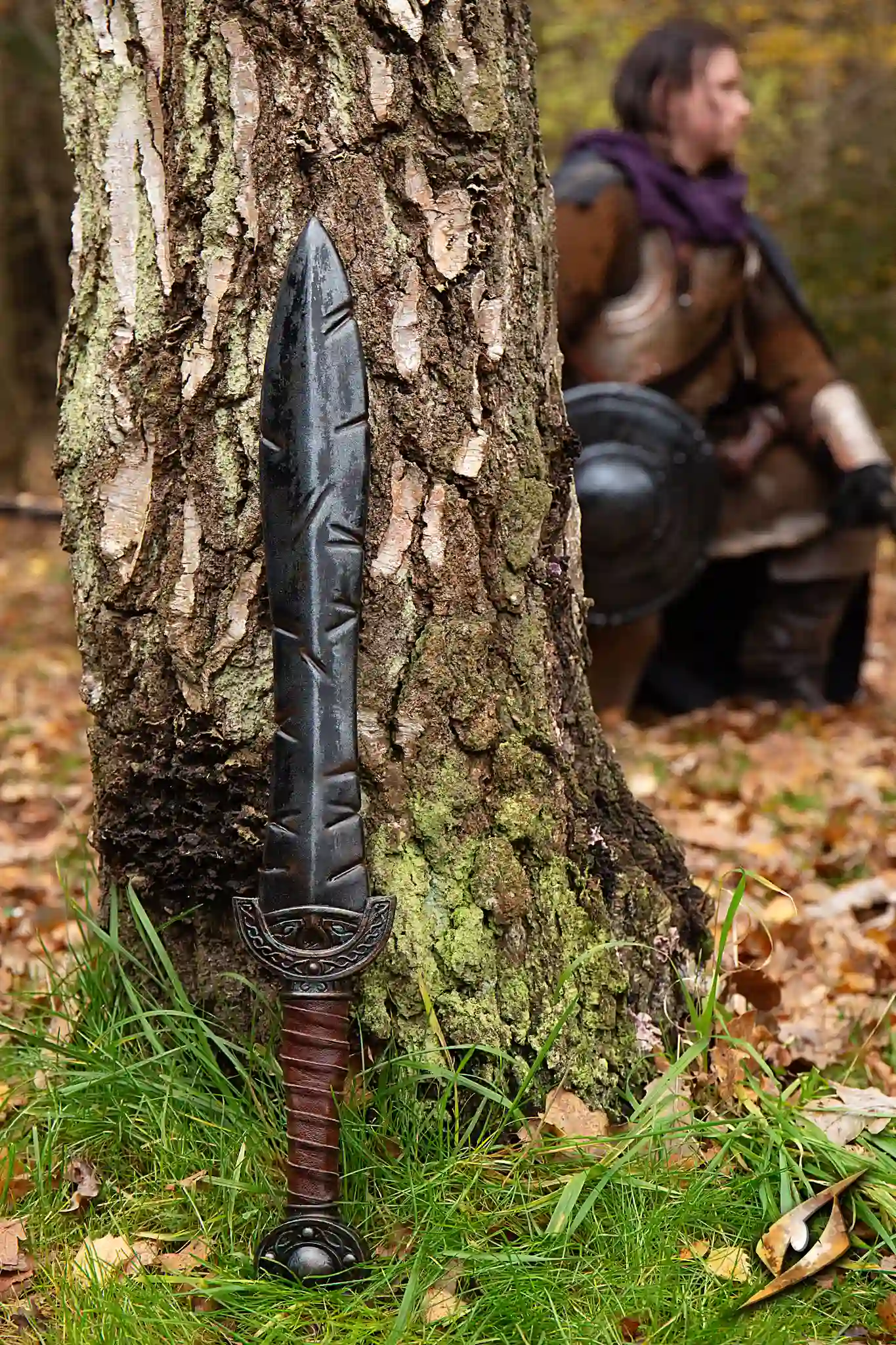 Battleworn Celtic Leaf Sword - Image 21