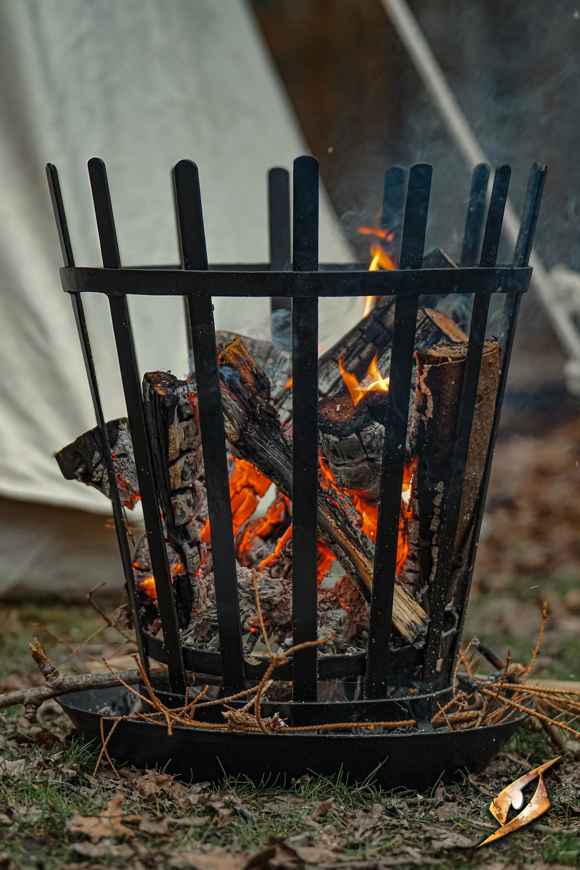 Camp Warmer W. Metal Tray - Roman - Image 5