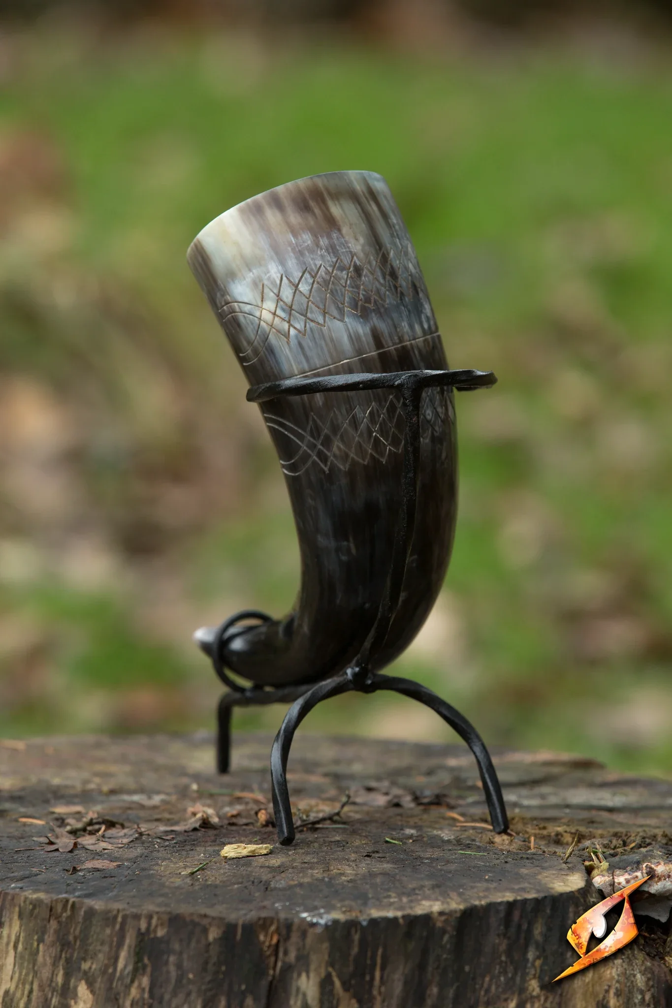 Chieftain drinking horn 0,5 L with Stand - Image 6