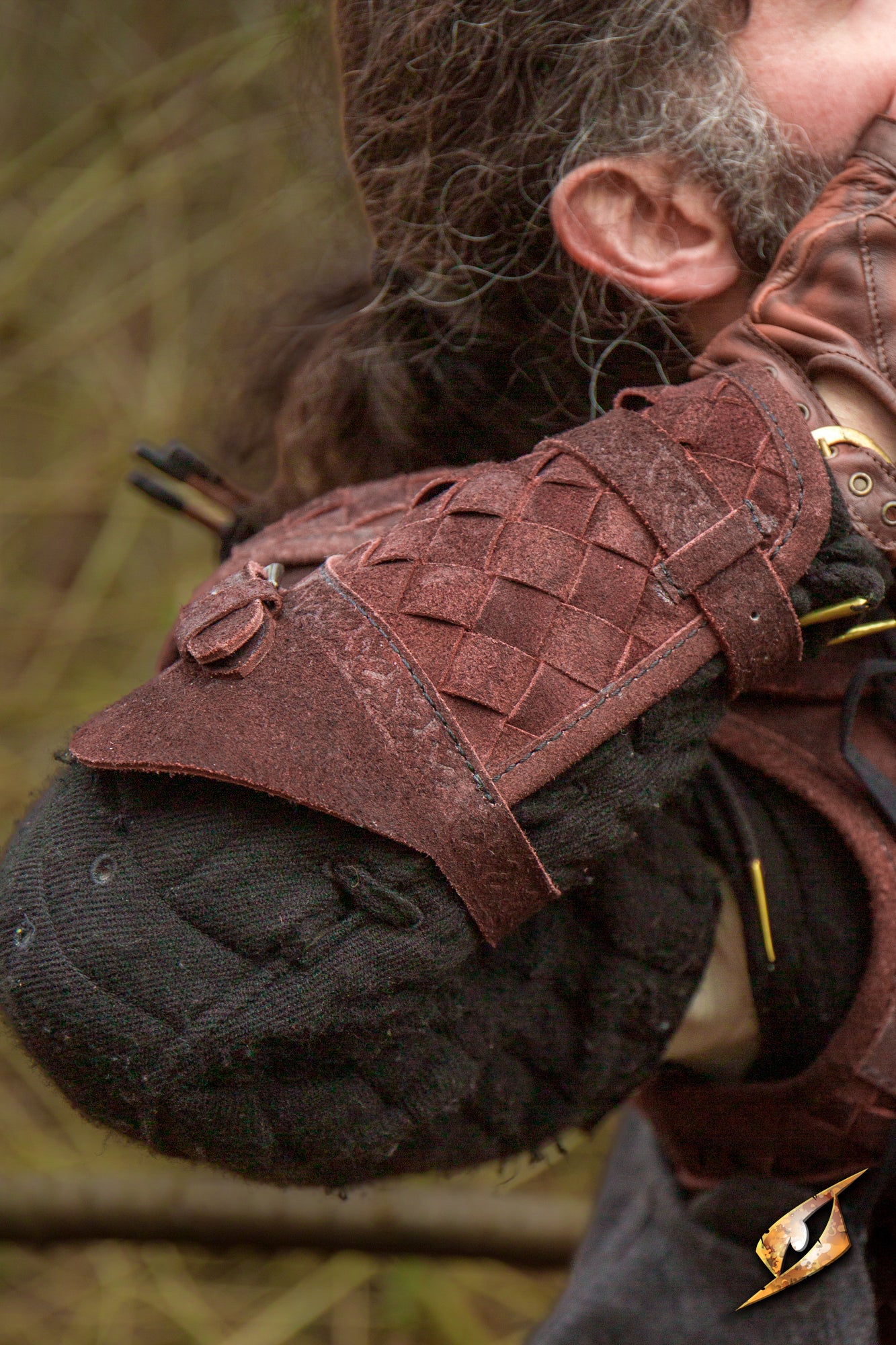 Ranger Bracers - Suede - Image 13