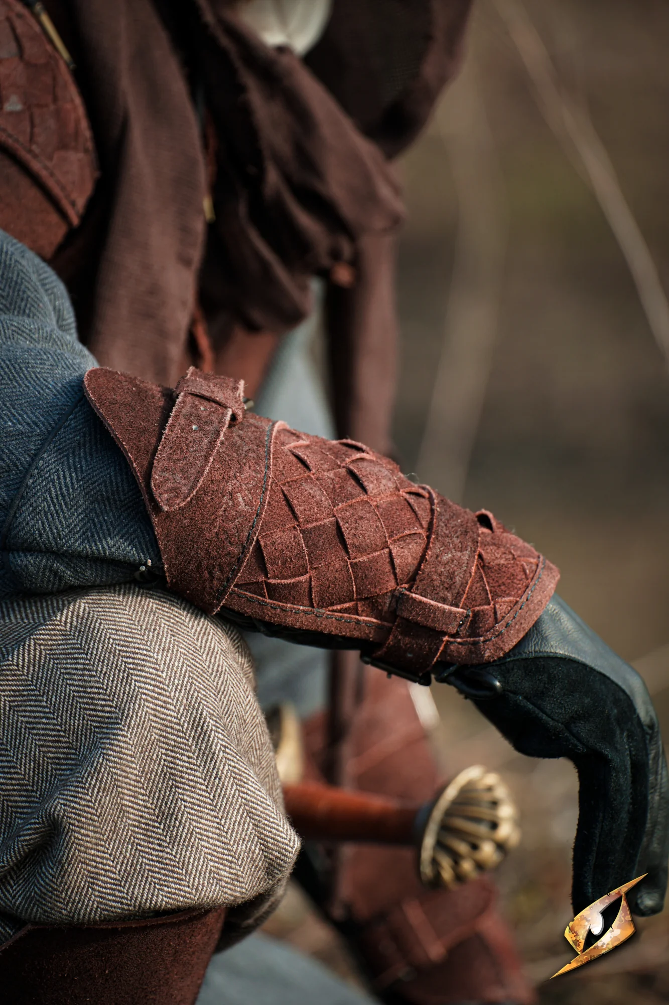 Ranger Bracers - Suede - Image 9