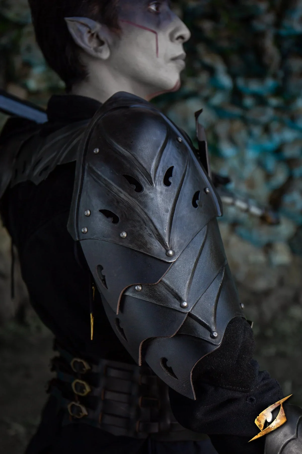 Eventide Shoulders - Image 3