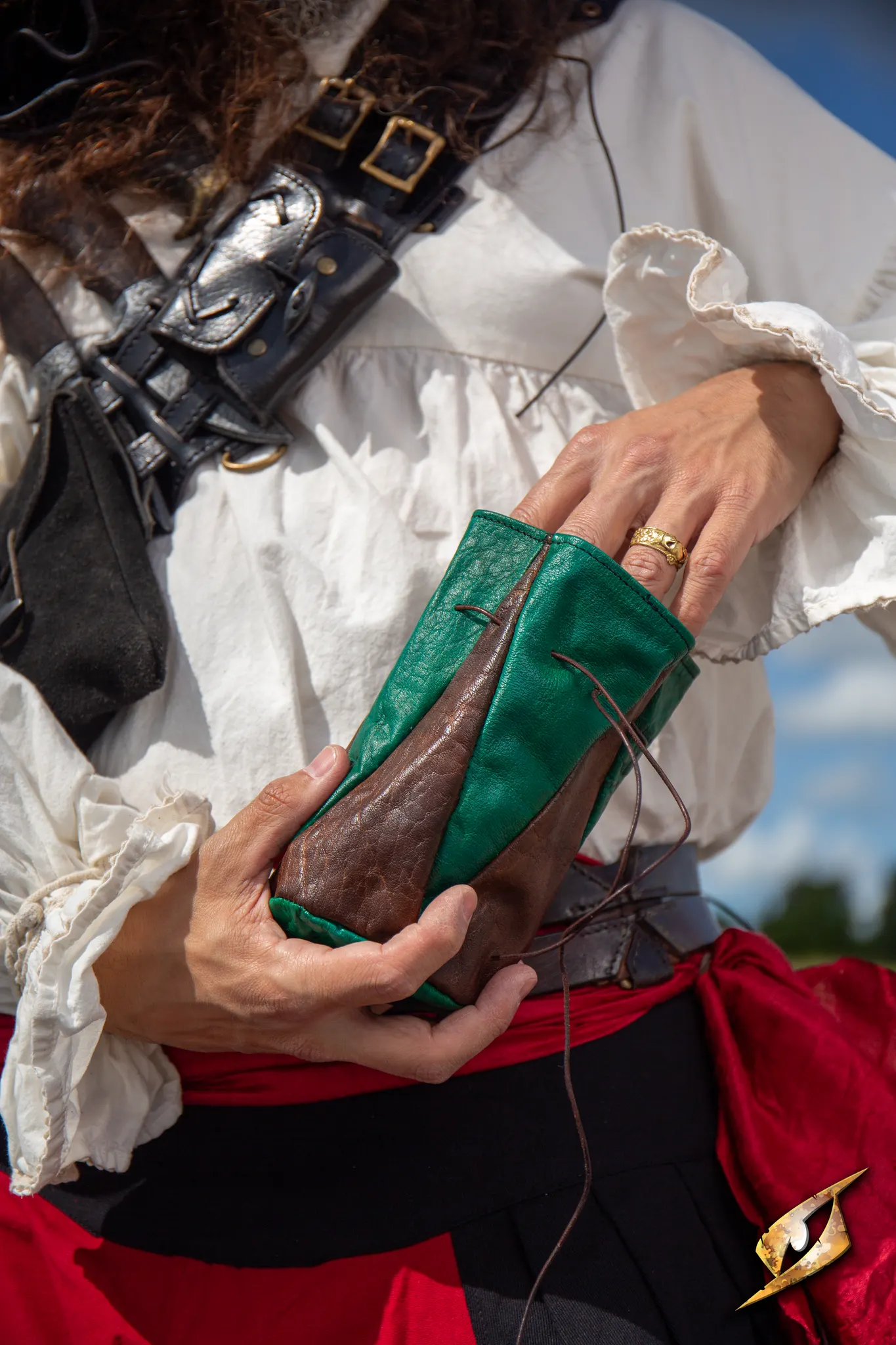 Bounty Hunter Pouch - Image 12