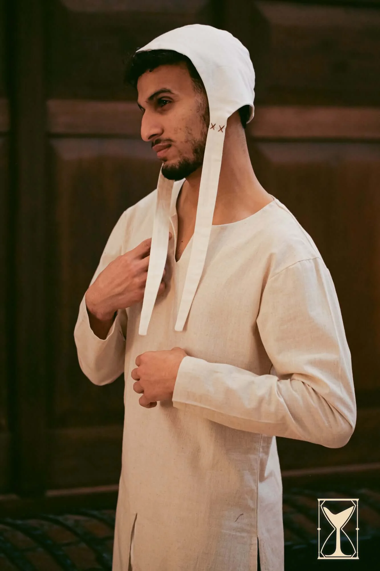Medieval Riding Tunic - Image 3