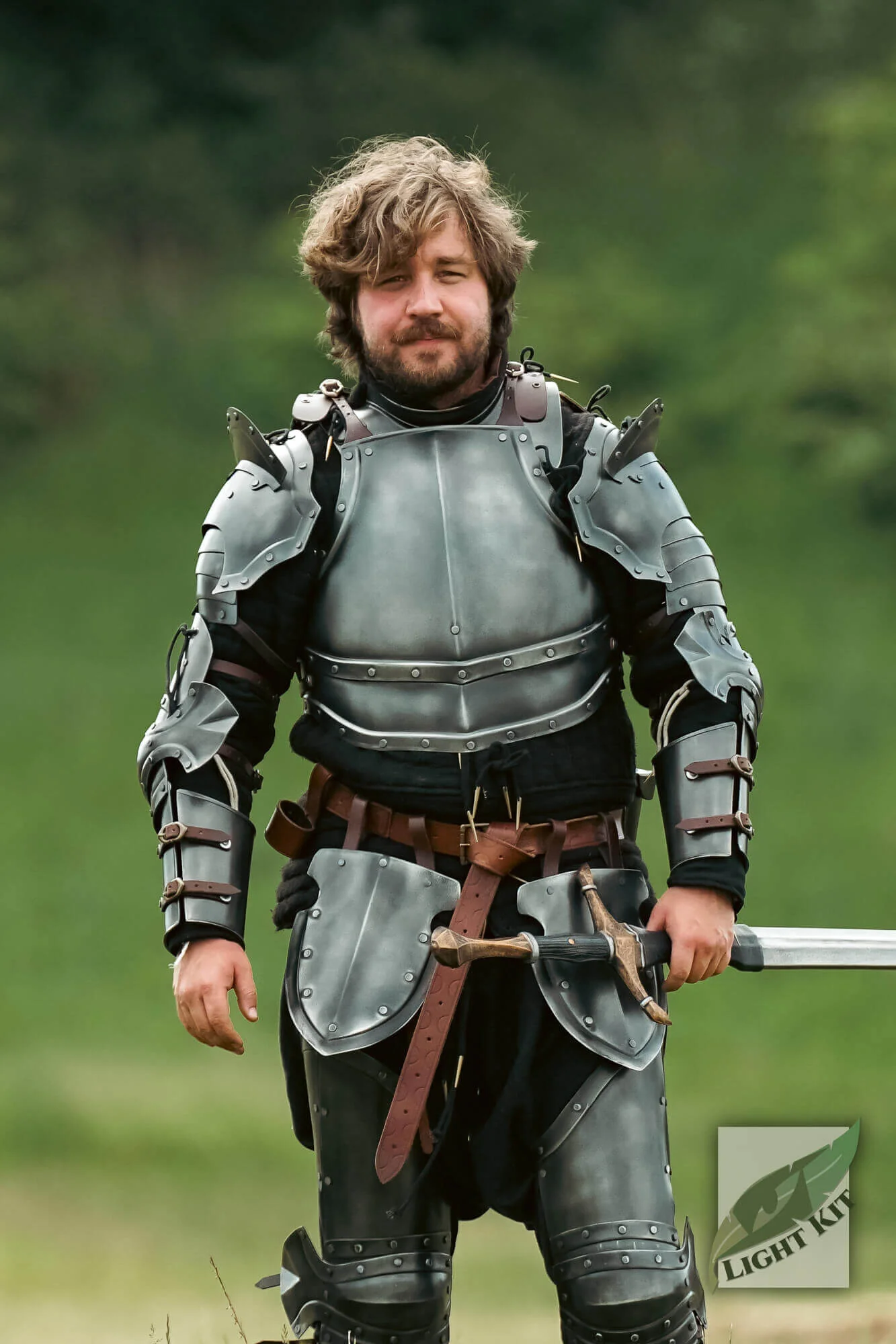 Captain Pauldrons - Light Kit - Image 2