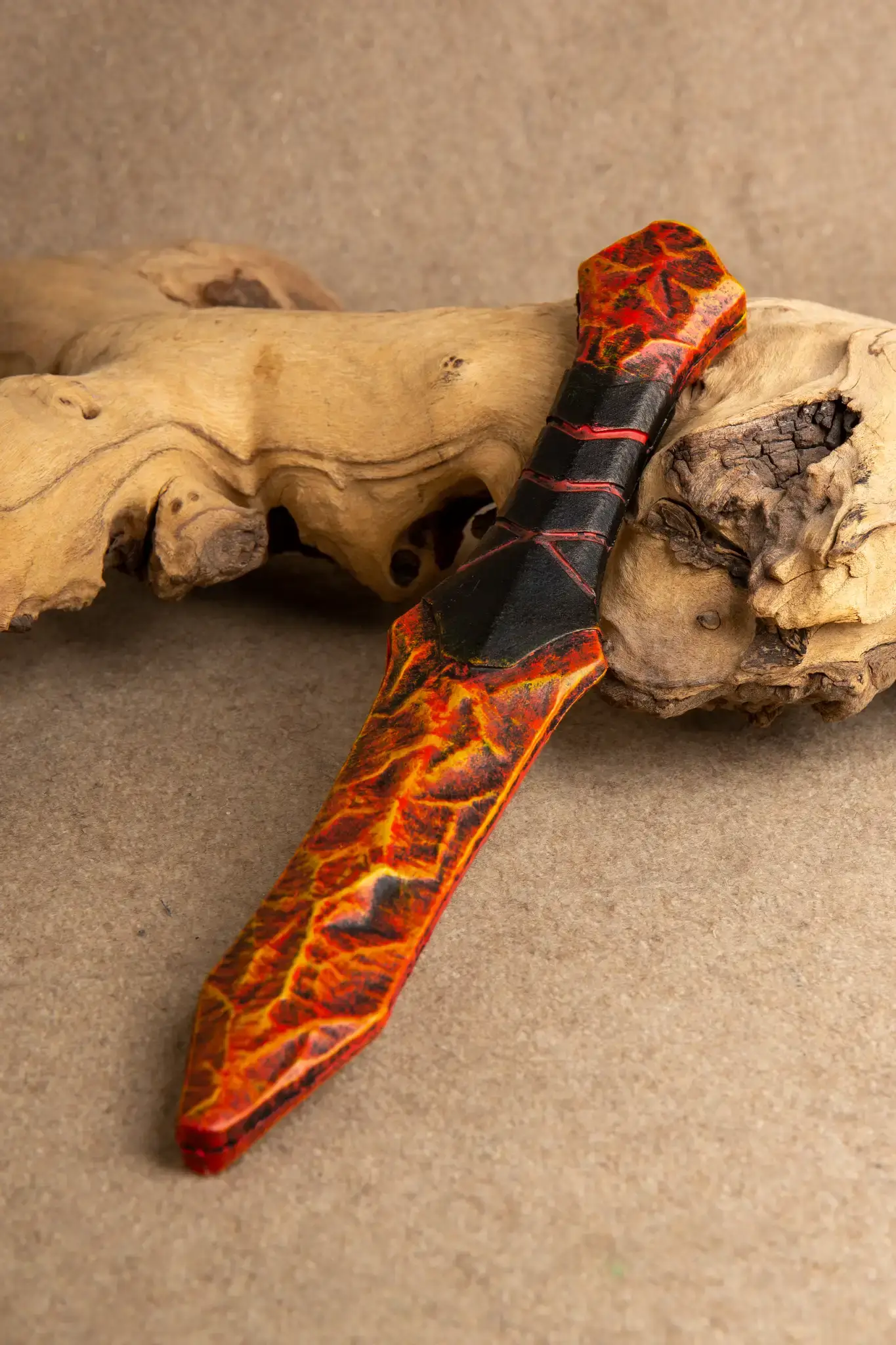 Vulcanus Throwing Knife - Image 4