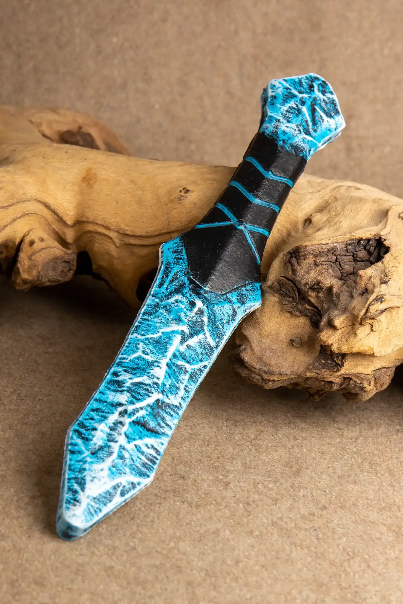 Frost Tongue Throwing Knife - Image 4